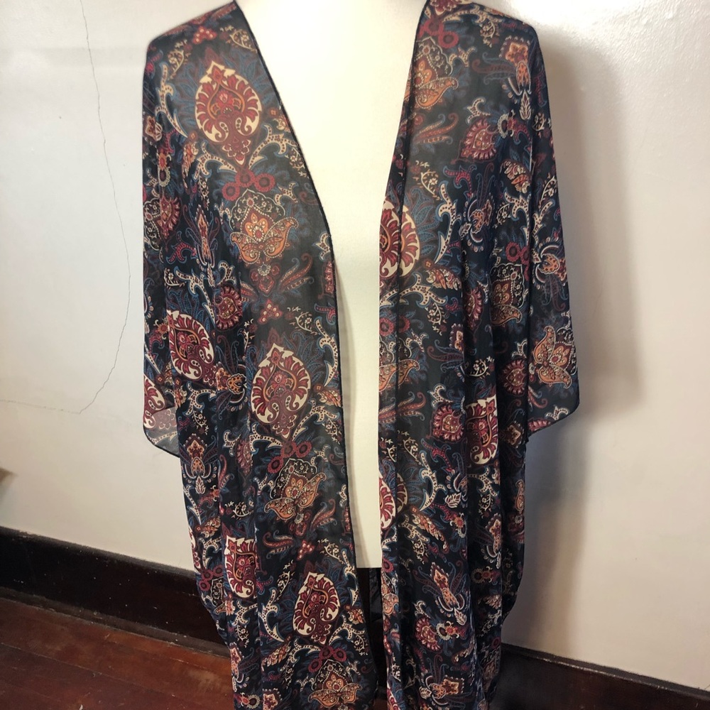 Paisley Design Kimono